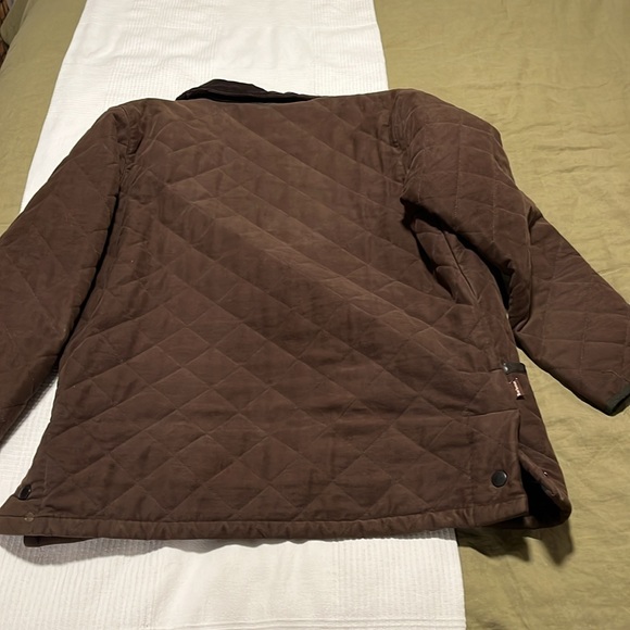 Men’s Barbour Liddesdale Quilted Moleskin Jacket - Picture 6 of 10